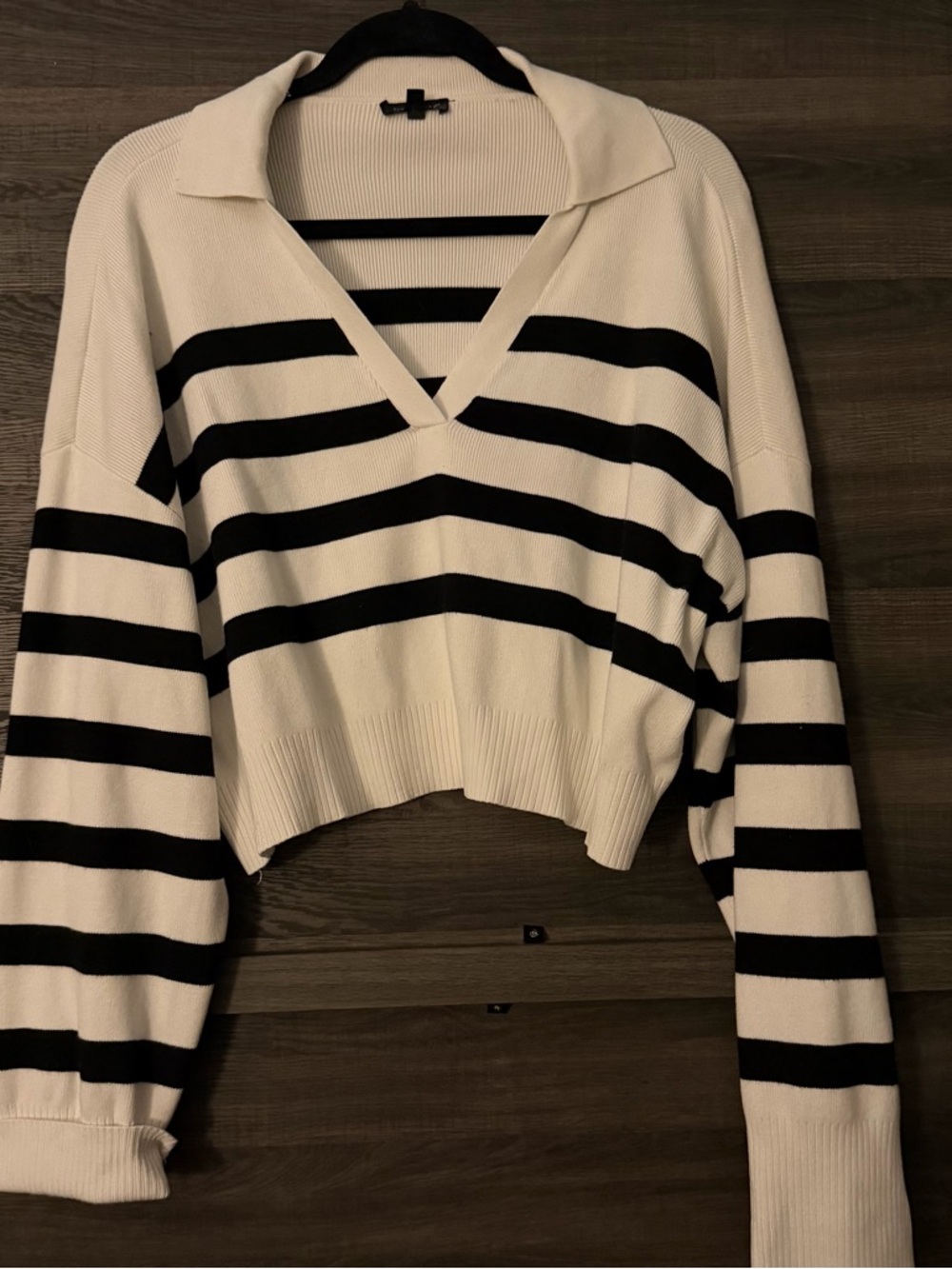 Dynamite Ribbed Crewneck Sweater - Cream & Black Trim